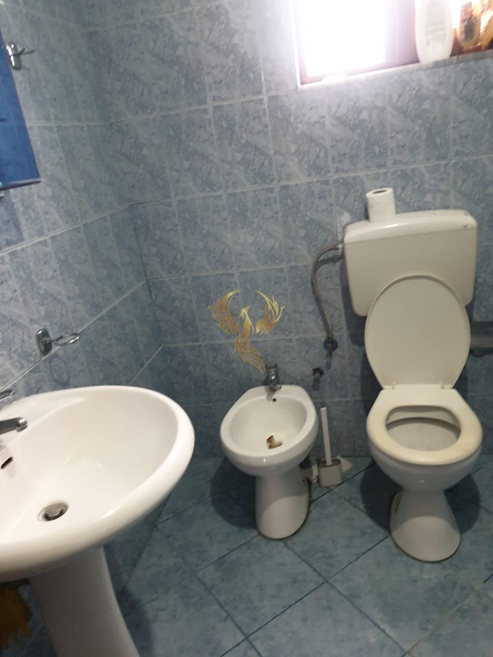 Jepet me qira hyrje 2+1 ne Allias