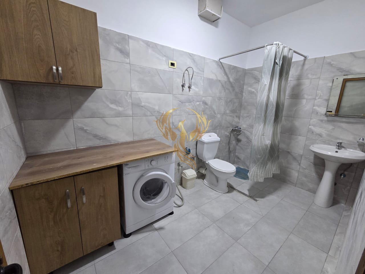 Jepet me qera Hyrje 2+1, Don Bosko