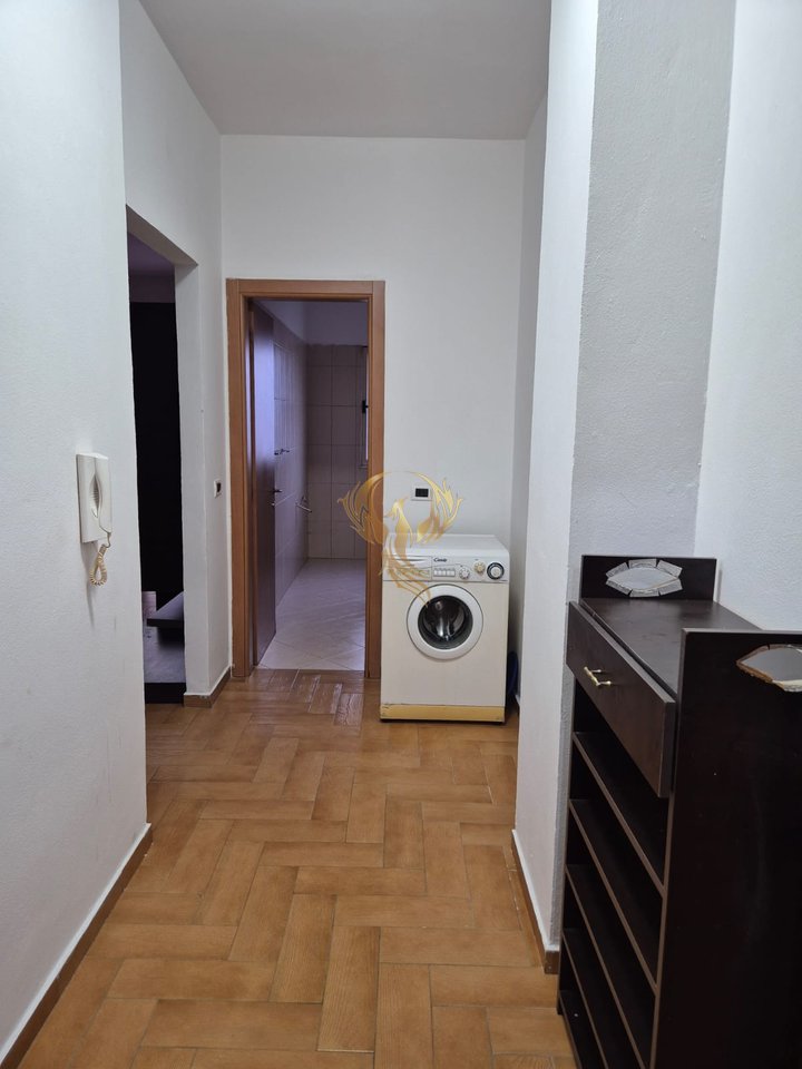 Jepet me qera Apartament 2+1 te Myslym Shyri