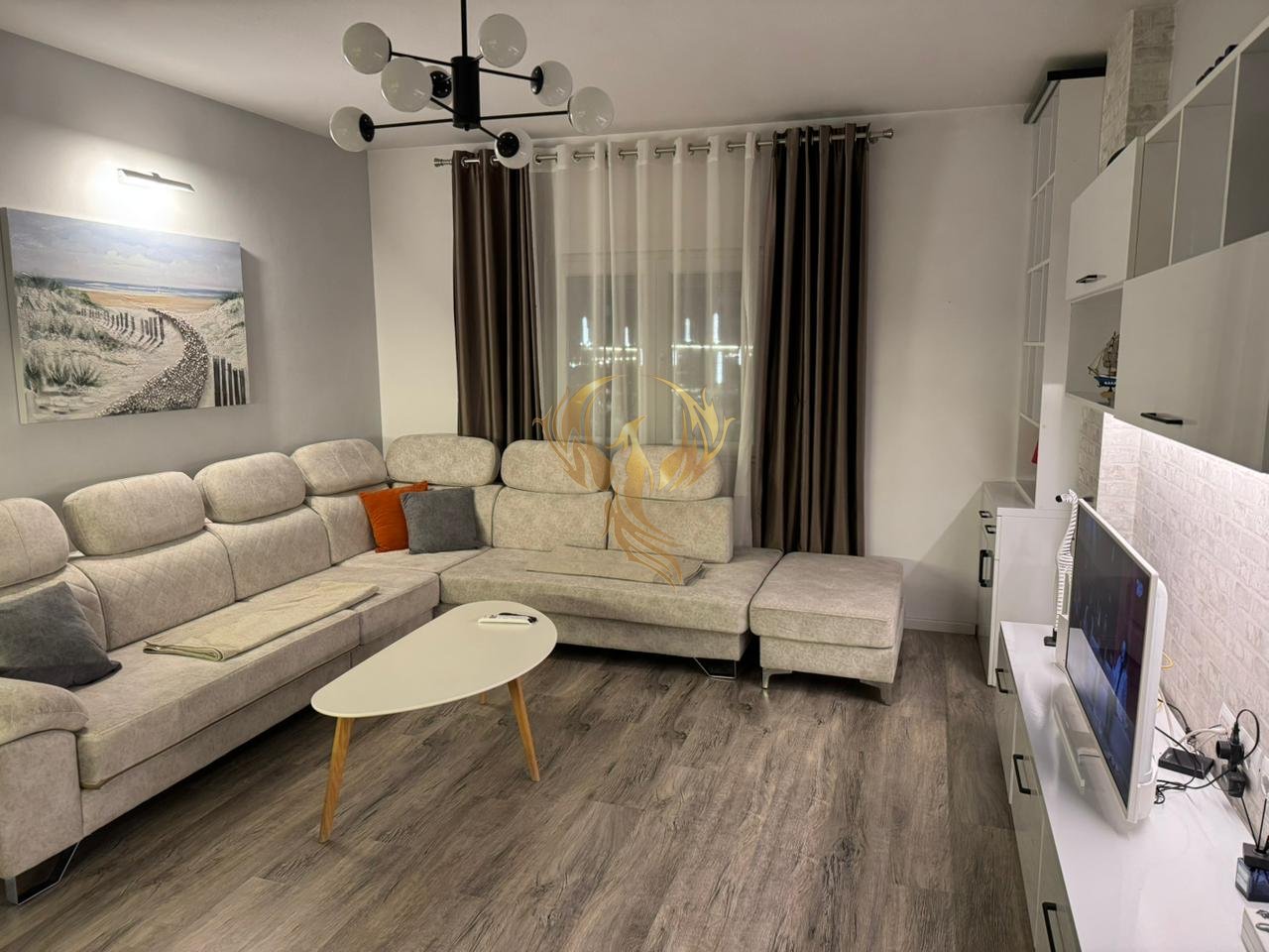 Jepet me qera Apartament 2+1 te Bulevardi Zogu I