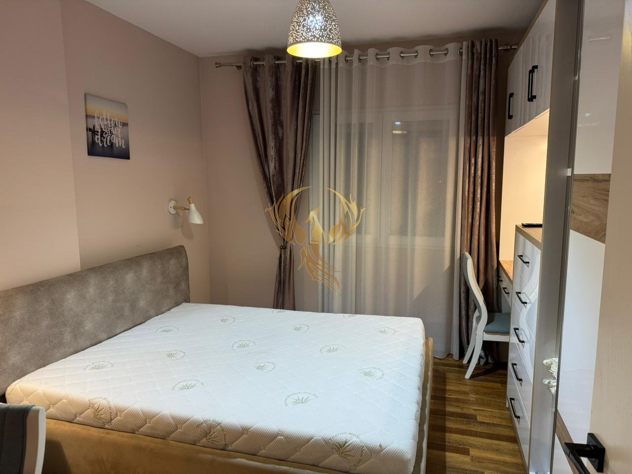 Jepet me qera Apartament 2+1 te Bulevardi Zogu I