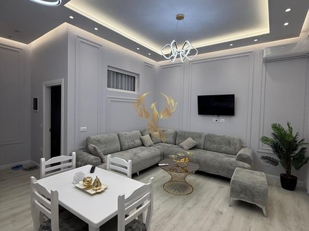 Jepet me qera Apartament 1+1+Bllk, Shkolla e Bashkuar