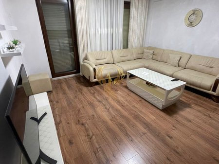 Appartamento 2+1+Bllk in affitto vicino al Giardino Botanico