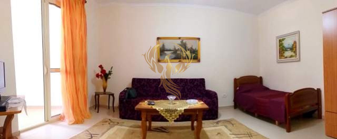 Jepet me qera Garsoniere, tek Ish Parku