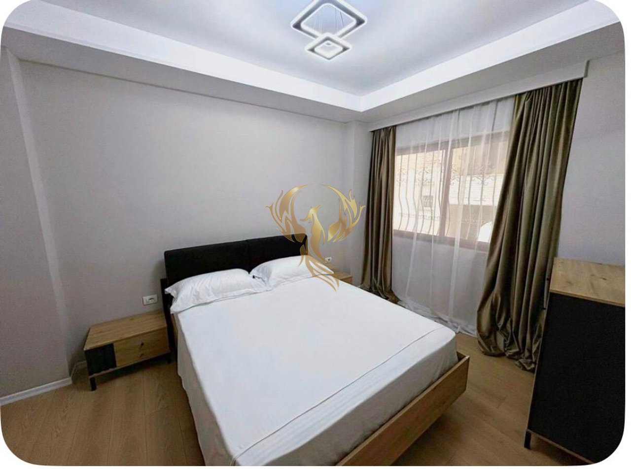 Affittasi super appartamento 2+1+Bllk Via Ferit Xhajko