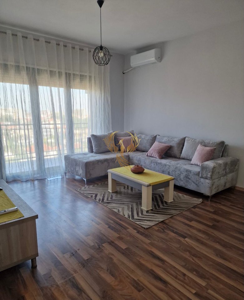 Appartamento 2+1+Bllk in affitto, Astir