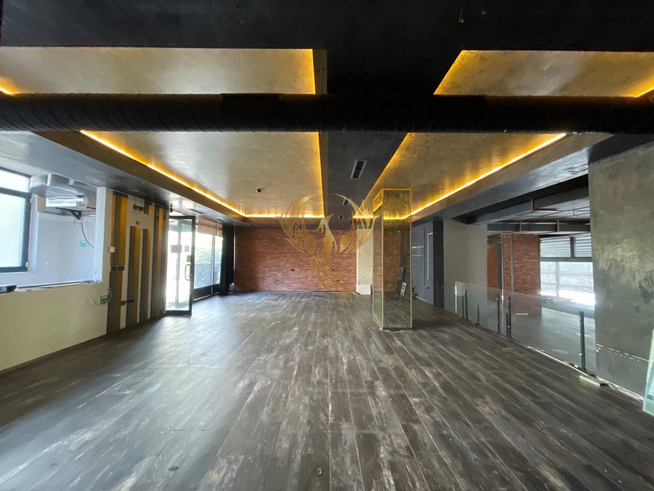 Jepet me qera Ambjent Biznesi tek 21 Dhjetori