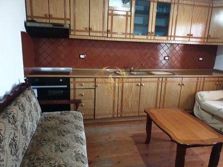 Affittasi ingresso 2+1, vicino QSUT