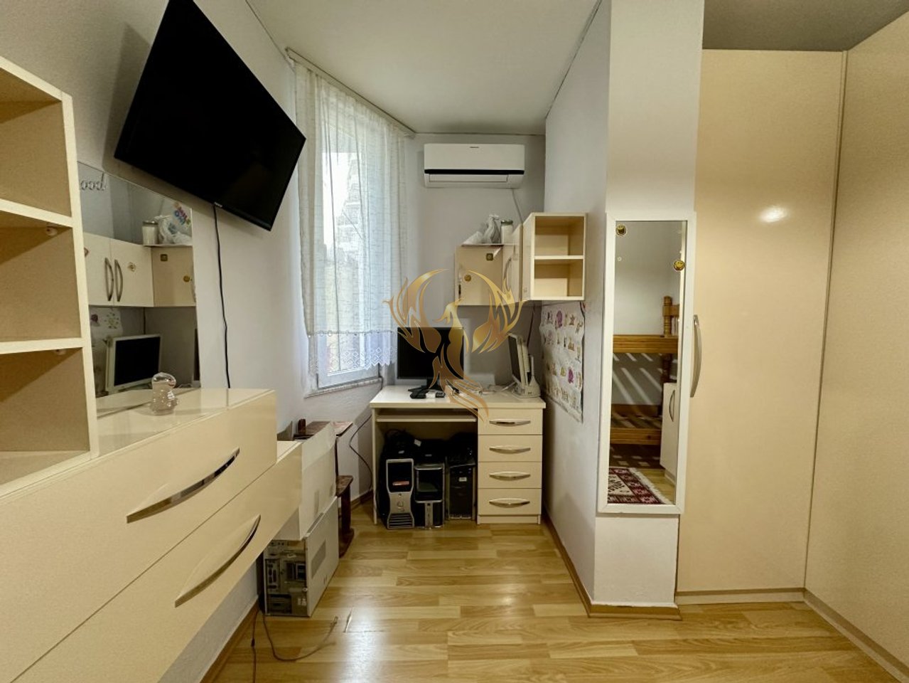 Jepet me qera Apartament 2+1 te Rruga e Dibres