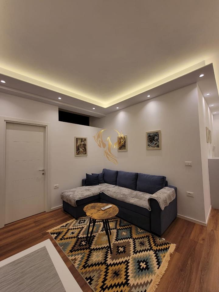 Jepet me qera apartament 1+1 rruga e Durresit