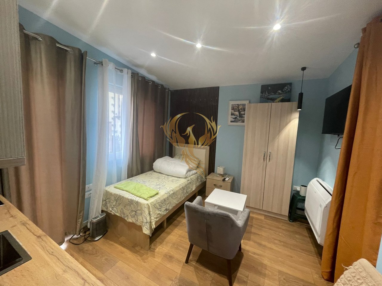 Jepet me qira super Apartament Studio tek Pazari i Ri