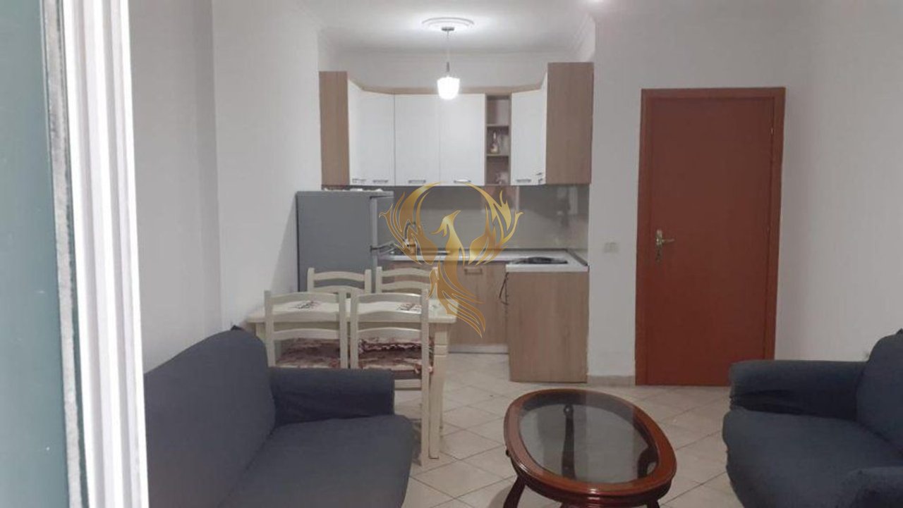 Jepet me qera Apartament 1+1 ne Yzberisht