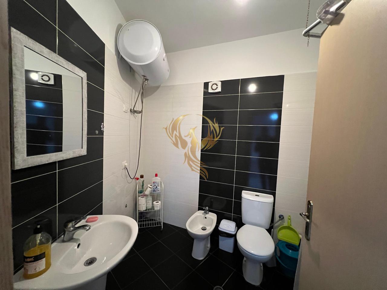 Appartamento 1+1 in affitto al viale Migjeni, Astir