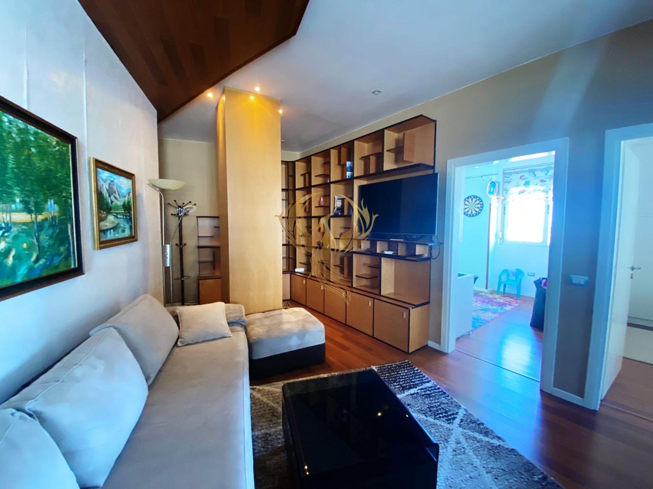 Jepet me qera apartament 2+1 Siri Kodra