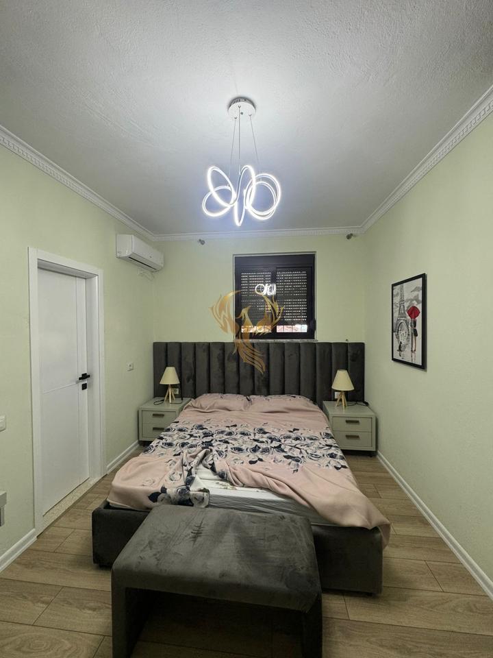 Jepet me qera apartament 3+1+2 tek Ish Ekspozita