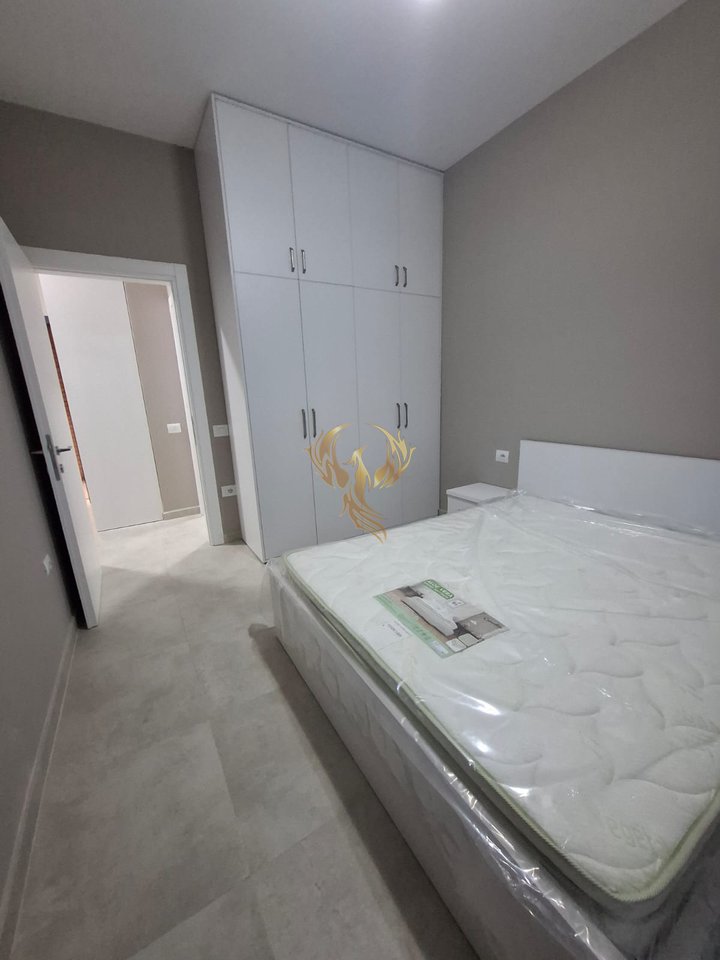 Appartamento 1+1 in affitto in via Bedri Karapici