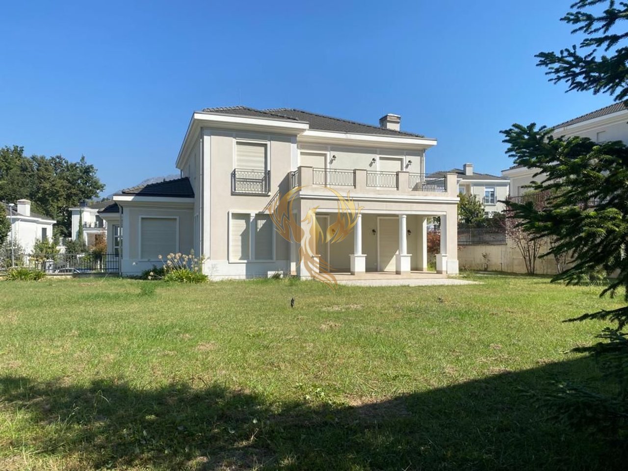 Villa for rent at Rolling Hills 1