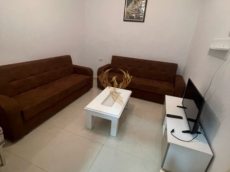 For rent: furnished 1+1 entrance, New Bazaar, near the 4 Deshmoret school.
