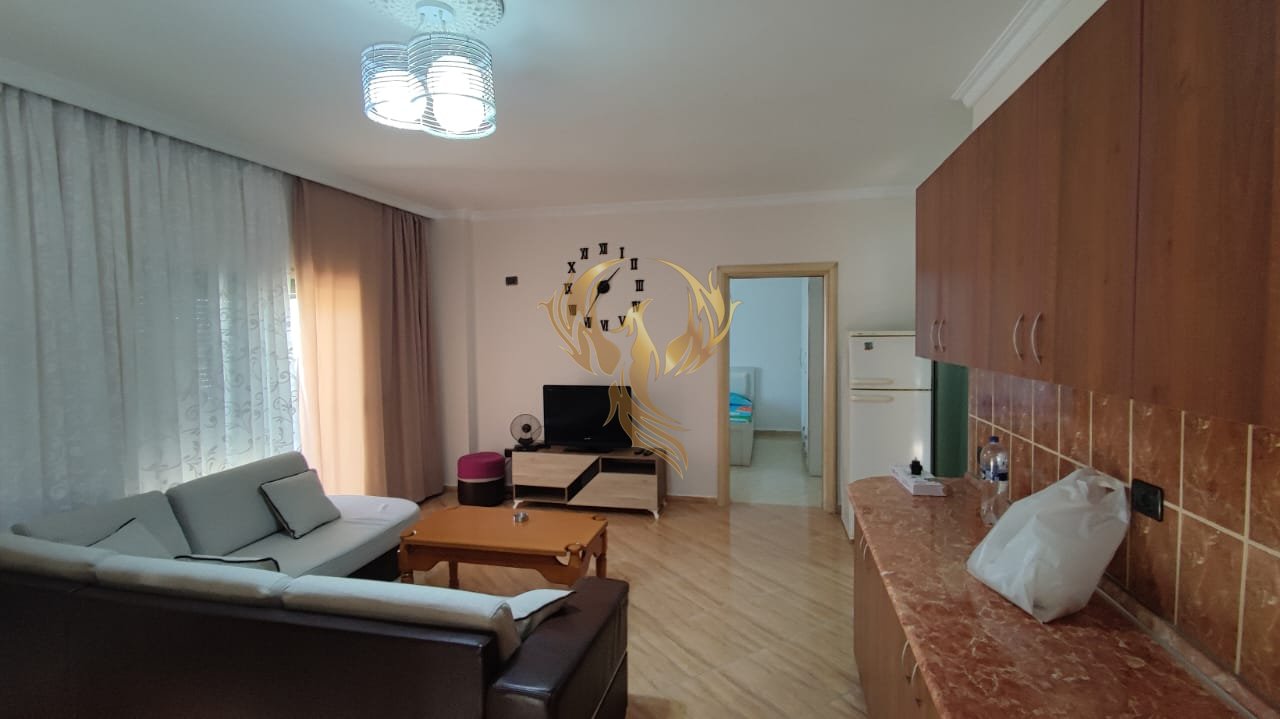 Jepet me qera apartment 2+1 ne Astir