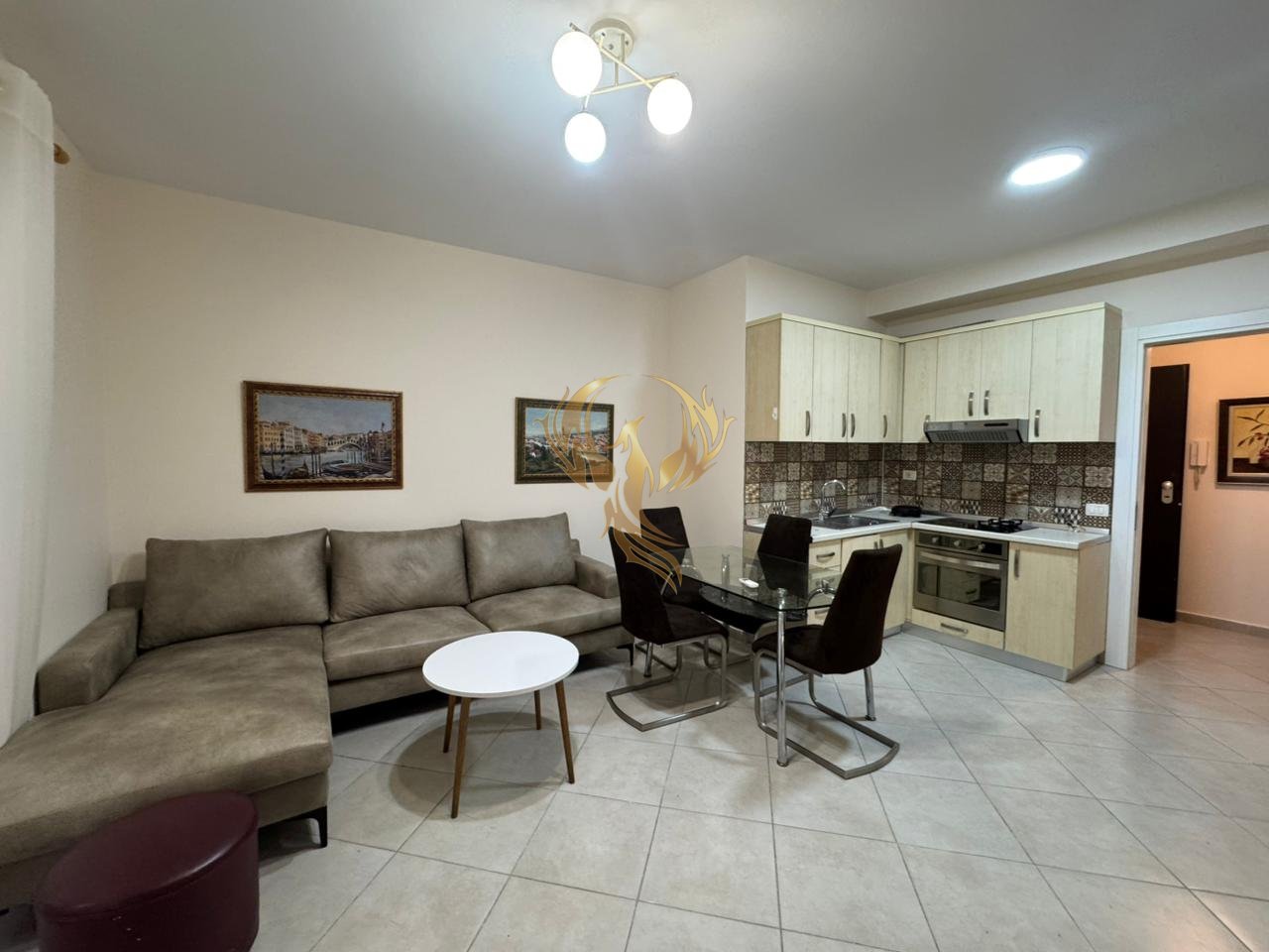 Jepet me qira Apartament 2+1 Kodra e Diellit