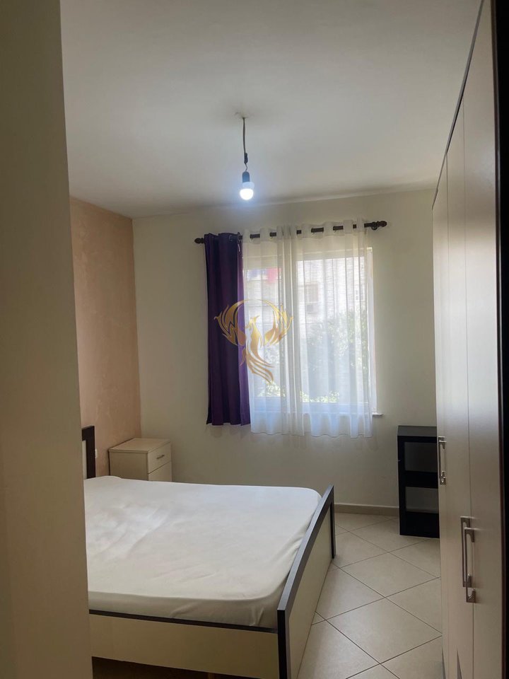 Jepet me qera apartament 1+1 Astir