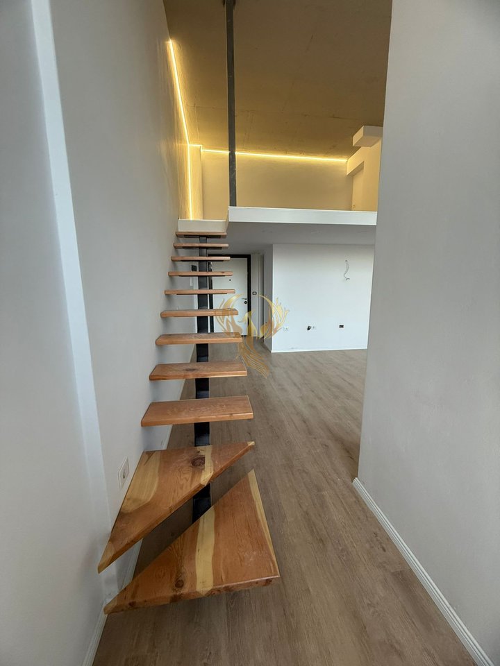 Affittasi duplex a 21 Dhjetori