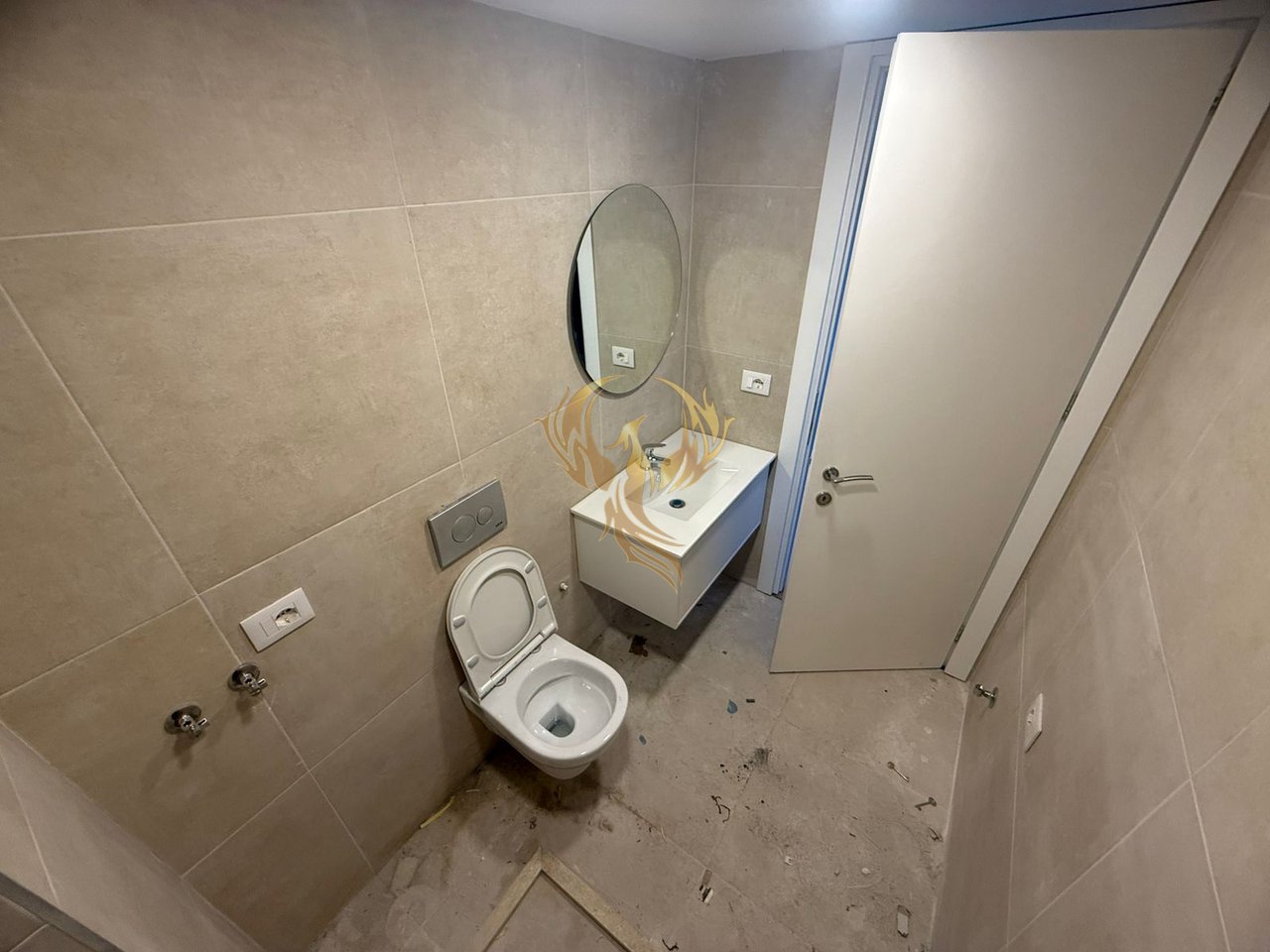 Affittasi duplex a 21 Dhjetori