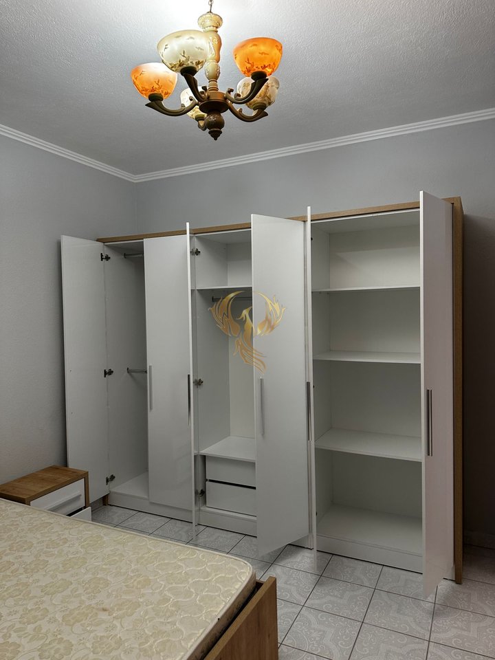 Modern 2+1 Apartment with Balcony for Rent in Sauk