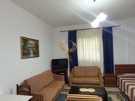 Studio apartment for rent in Shkoze