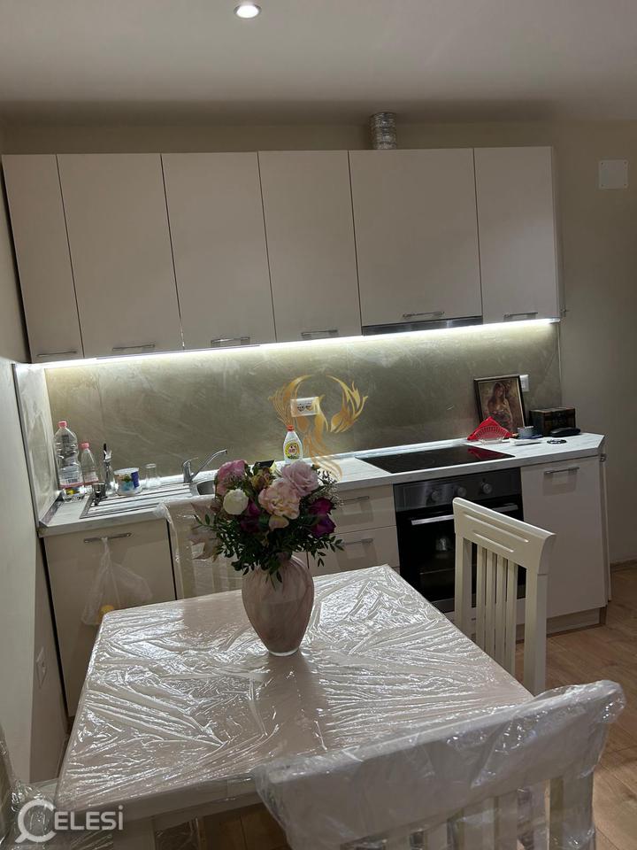 Appartamento 2+1 in affitto al Bulevardi Bajram Curri