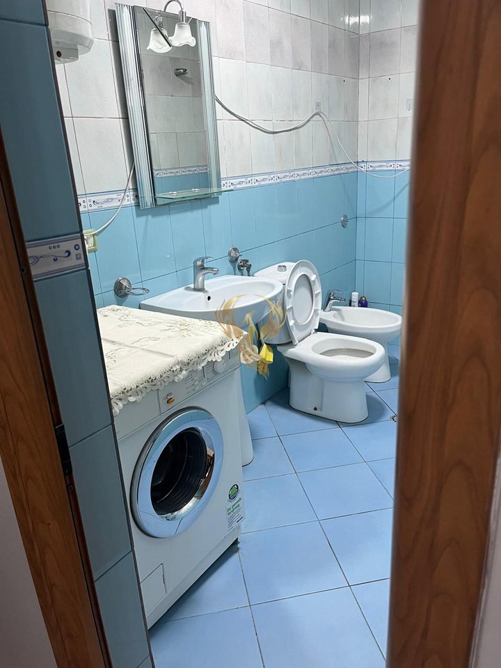 Appartamento 1+1 in affitto a Kinostudio