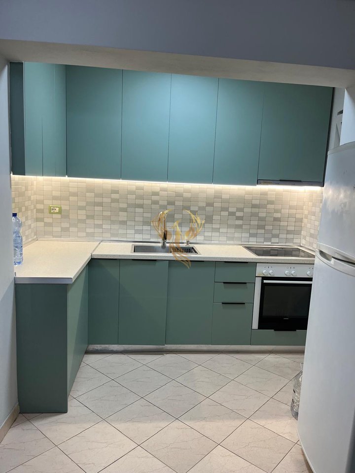 Appartamento 1+1 in affitto a Kinostudio