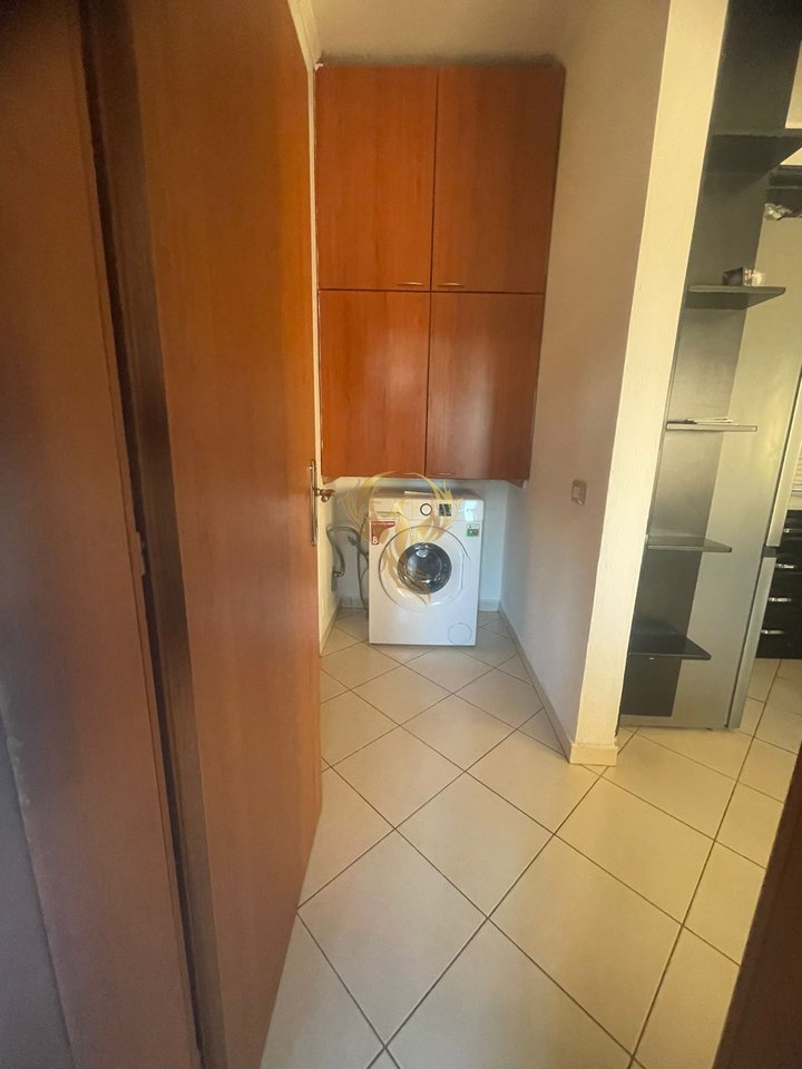 Jepet me qera apartament 1+1 prane Spitali Hygea