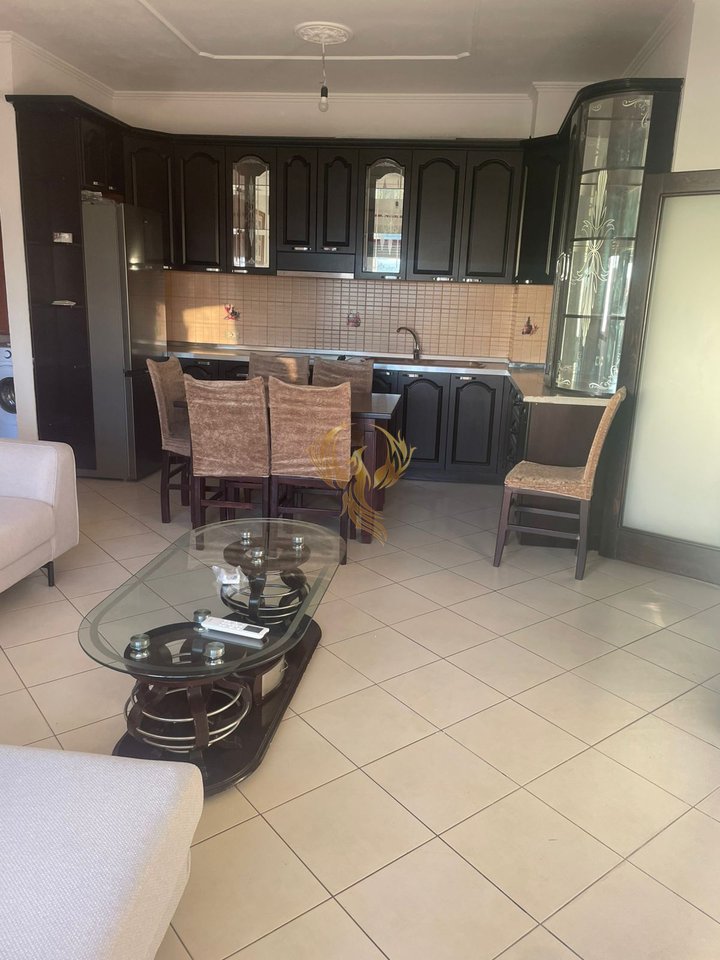 Jepet me qera apartament 1+1 prane Spitali Hygea