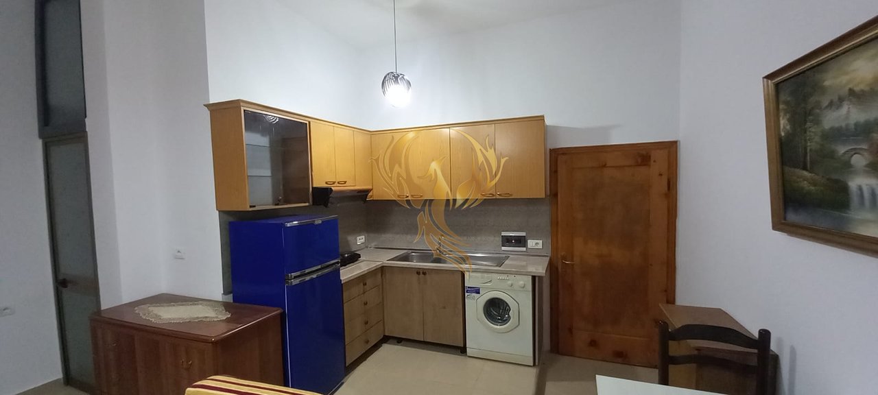 Studio apartment for rent in Shkoze