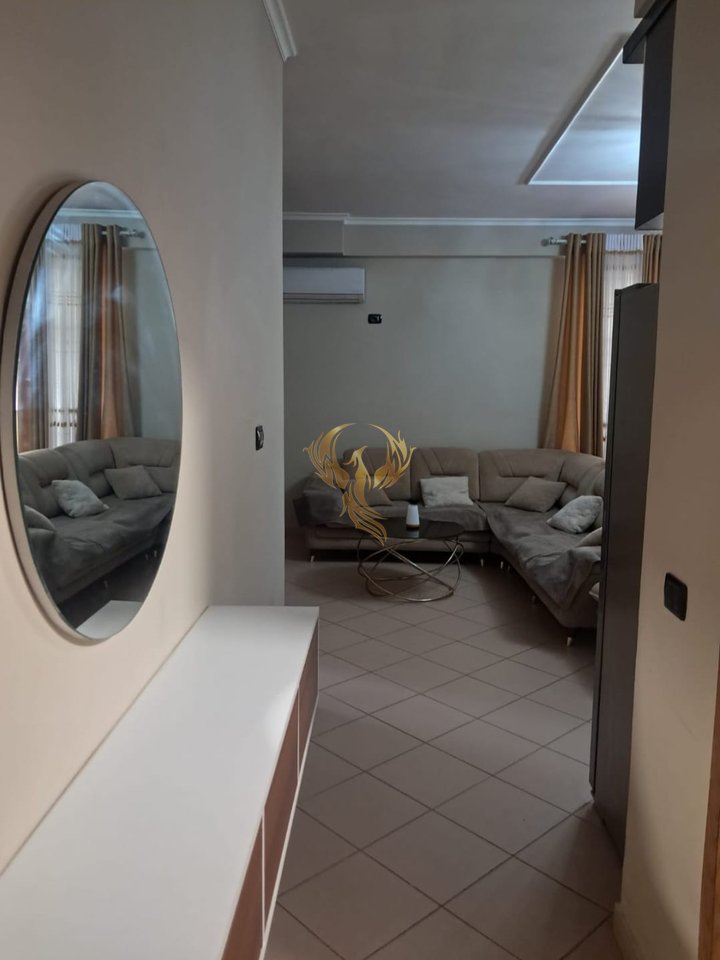 Jepet me qira apartament 2+1+Bllk tek Kodra Diellit 1