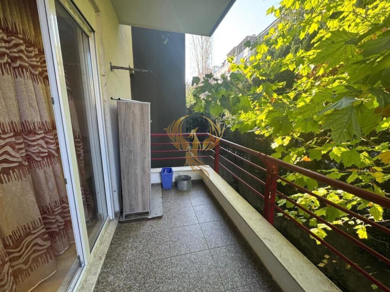 Jepet me qira apartment 1+1 te Liqeni i thate