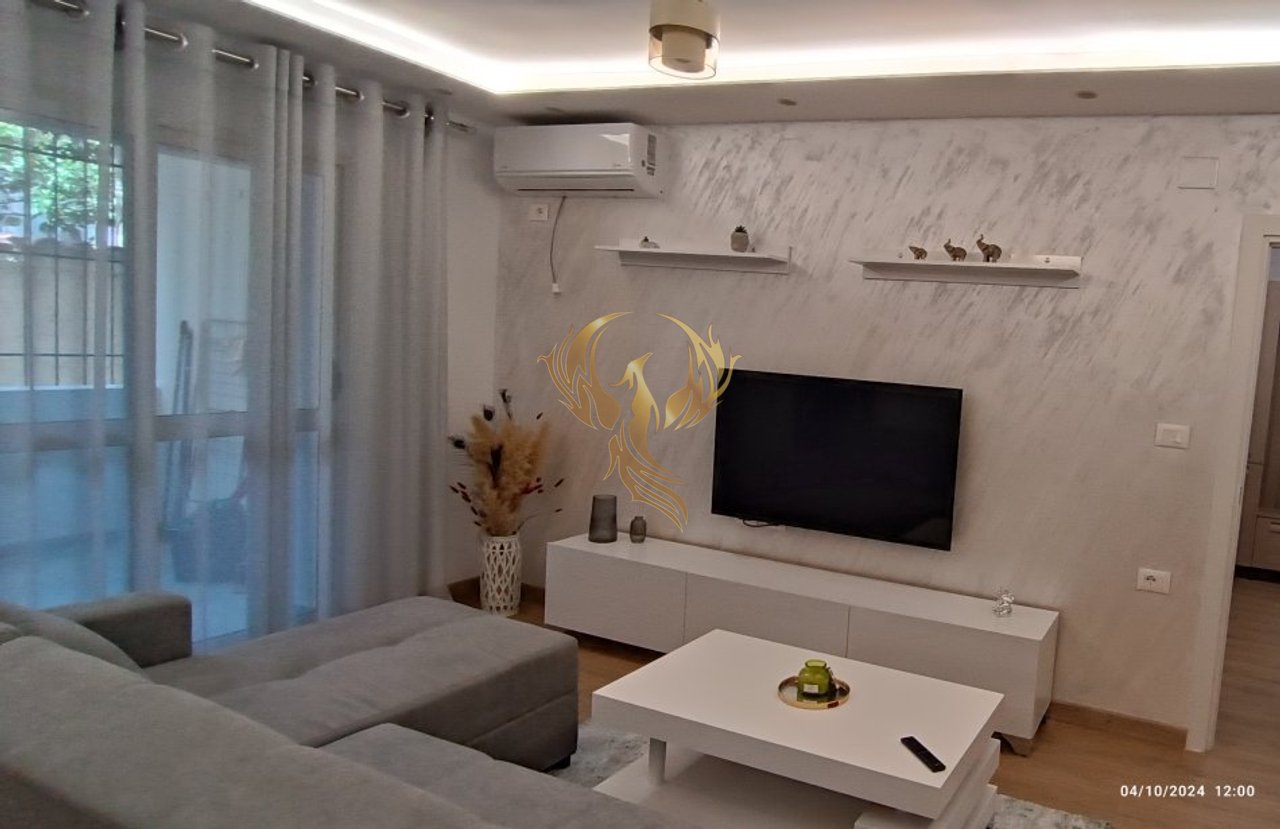 Jepet me qira apartament 2+1 tek Rruga Bardhok Biba, Qender