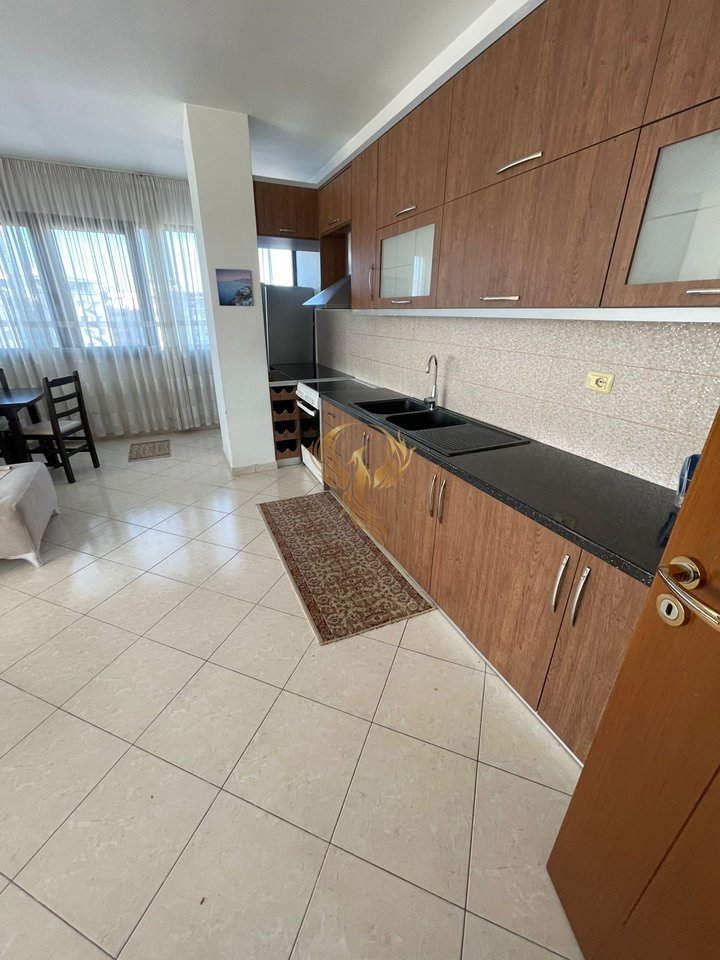 2+1 Apartment for rent in Astir near 2 roundabouts