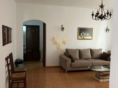 Jepet me qera Apartament  1+1 te Stacioni i Trenit