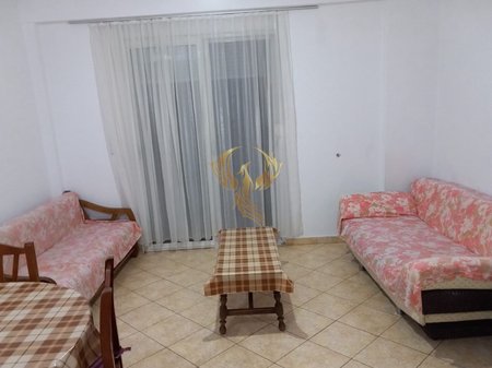 1+1 entrance for rent at Student City