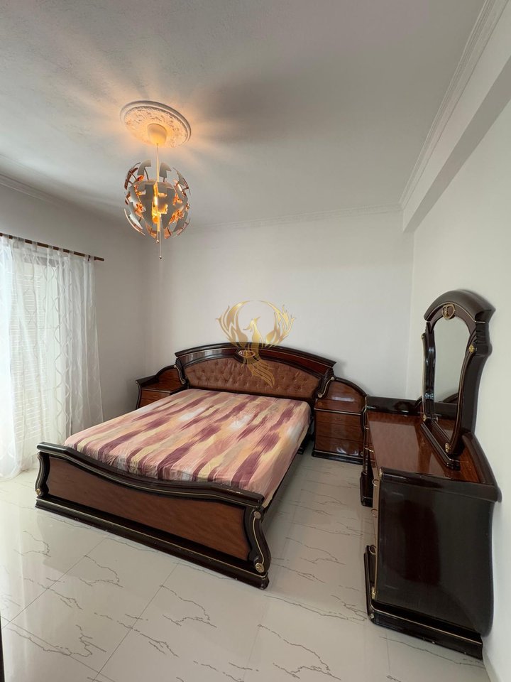 Jepet me qera super apartament 2+1+3 Bllk Rezidenca Porta e Gjelbër, Sauk i ri