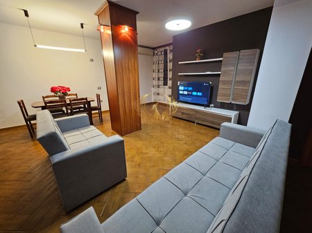 Jepet me qera Apartament  3+1+Bllk, Zog te Zi