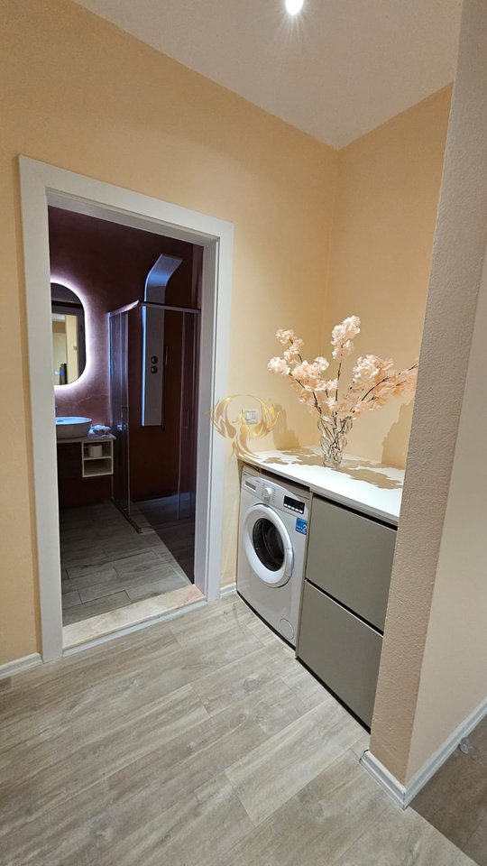 Jepet me qera Apartament  1+1 Kompleksi Usluga