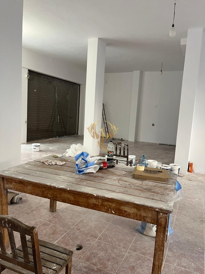 Business Premises for Rent in Komuna e Parisit