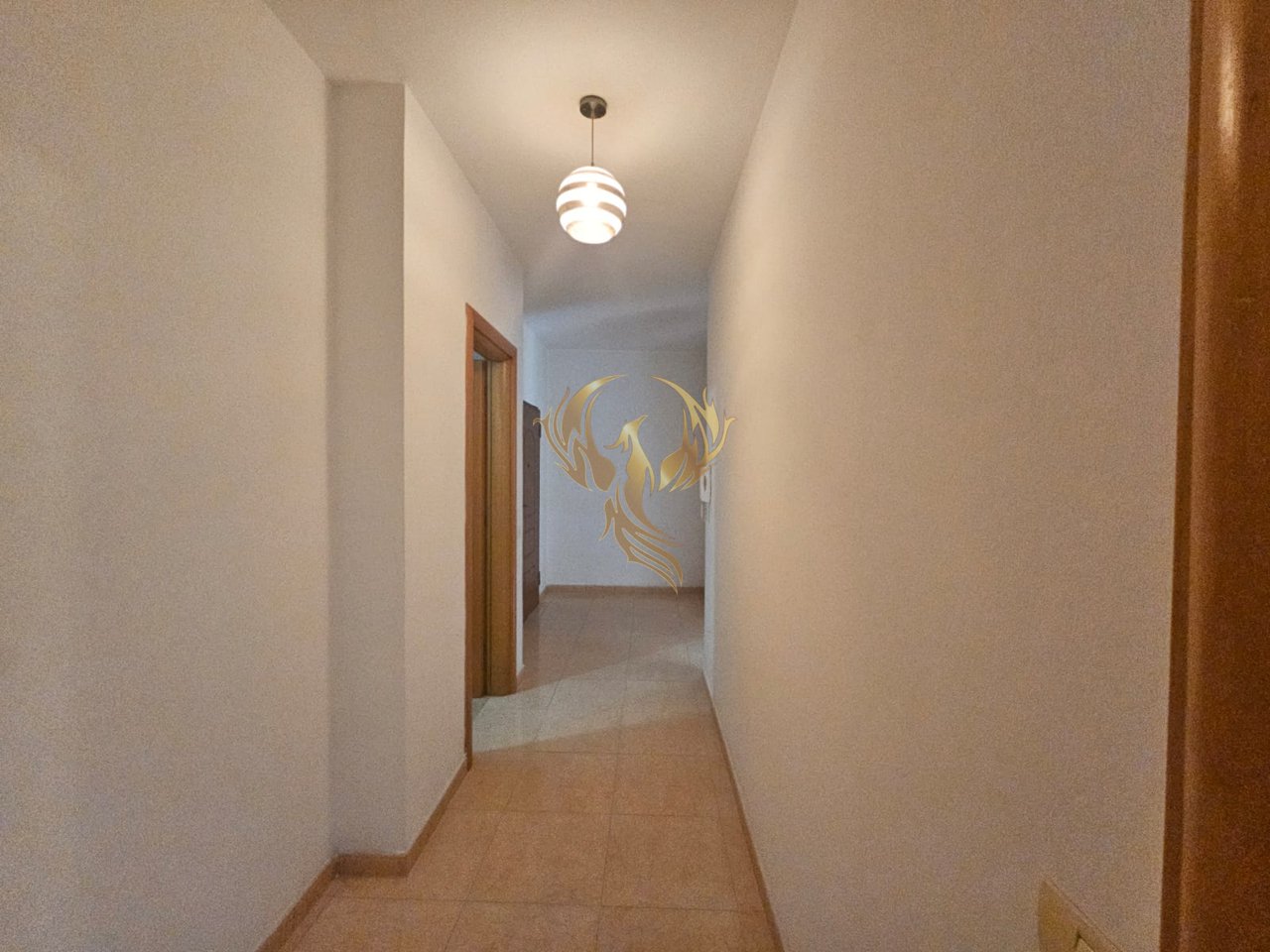 Jepet me qera Apartament  2+1+Aneks+Bllk ne Astir