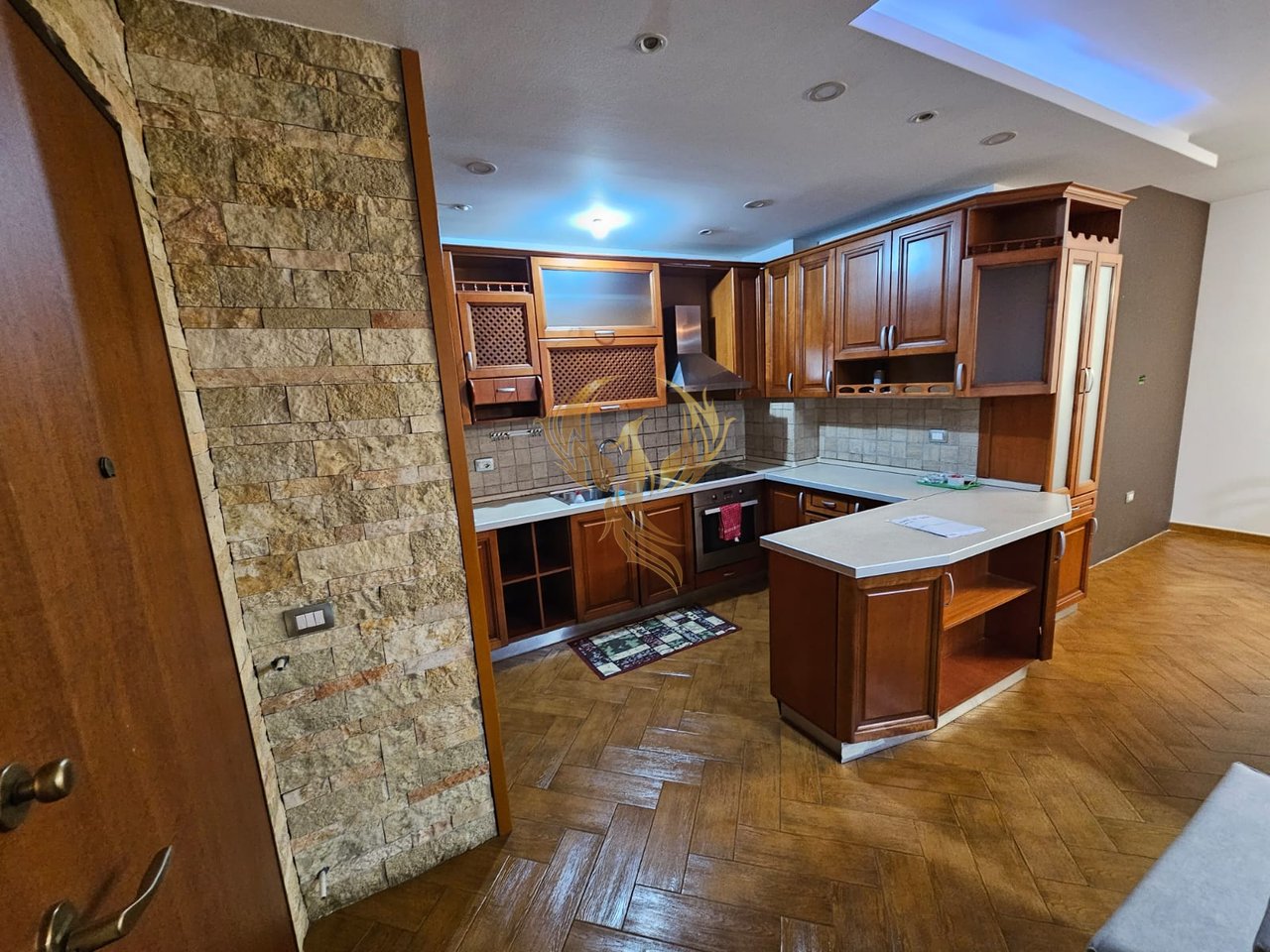 Jepet me qera Apartament  3+1+Bllk, Zog te Zi