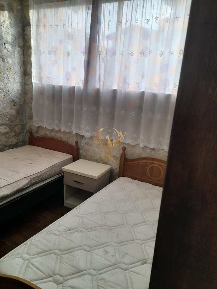 Jepet me qera Hyrje 1+1, te Vilat Gjermane