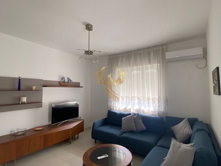 Affittasi super appartamento 2+1+2 Bllk Pazari i ri