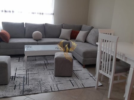 Jepet me qera super apartament 2+1+2+Bllk Astir